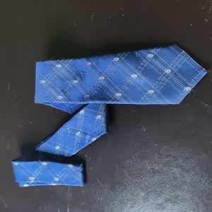 👔 John Varatos tie